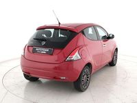 Usata Lancia Ypsilon Gold 95 CV (69 kW) 2016 Rosso met. Utilitaria