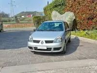 Gebraucht Renault Clio II 58 PS (42 kW) 2009 Grau Limousine