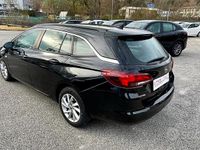 Usata Opel Astra Innovation 110 CV (80 kW) 2018 Nero Station wagon