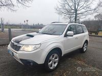 Usata Subaru Forester 146 CV (107 kW) 2010 Bianco SUV