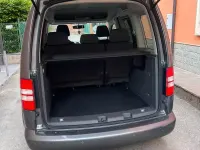 Begagnad VW Caddy 102 HK (75 kW) 2014 Minibuss