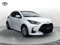 Nuova Toyota Yaris Hybrid Business Edition 2026 Bianco Berlina