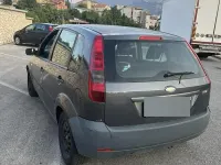 Usata Ford Fiesta 68 CV (50 kW) 2005 Grigio Utilitaria