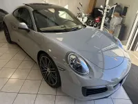 Usata Porsche 992 420 CV (308 kW) 2018 Gesso Coupé
