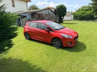 Usata Ford Fiesta ST-Line 120 CV (88 kW) 2018 Rosso Utilitaria