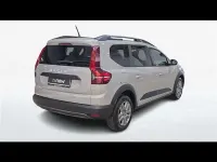 Usata Dacia Jogger Expression 101 CV (74 kW) 2023 Grigio chiaro Monovolume