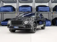 Usata Bentley Bentayga 608 CV (447 kW) 2016 Nero SUV