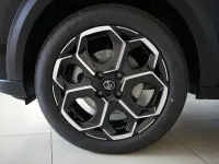 Nuova Citroën C3 PureTech 101 CV (74 kW) 2026 Night black SUV
