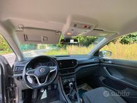 Usado VW T-Cross 95 CV (69 kW) 2020 Negro SUV