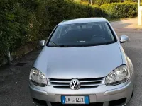 Usata VW Golf VI 105 CV (77 kW) 2011 Grigio Utilitaria