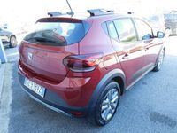 Usata Dacia Sandero Comfort 101 CV (74 kW) 2021 Rosso Berlina
