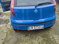 Usata Fiat Punto 69 CV (50 kW) 2005 Berlina