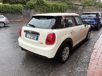 Usata Mini ONE 75 CV (55 kW) 2017 Bianco Utilitaria