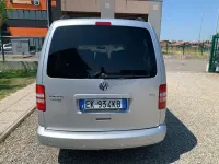Usata VW Caddy Maxi Comfortline 102 CV (75 kW) 2011 Grigio Monovolume