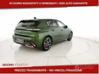 Usata Peugeot 308 Allure 131 CV (96 kW) 2023 Verde Berlina
