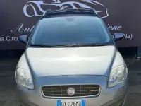 Usado Fiat Croma Emotion 150 HP (110 kW) 2009 Cinzento Carrinha