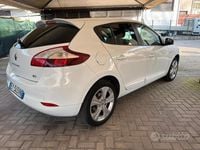 Usata Renault Mégane 95 CV (69 kW) 2015 Bianco Berlina