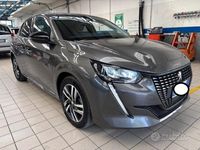 Usata Peugeot 208 Allure 102 CV (75 kW) 2022 Grigio scuro Utilitaria
