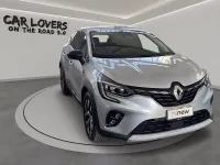 Usata Renault Captur Techno 143 CV (105 kW) 2023 Grigio SUV