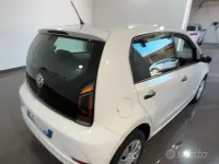 Usata VW up! 68 CV (50 kW) 2018 Bianco Utilitaria