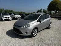 Usata Ford Fiesta Titanium 70 CV (51 kW) 2010 Grigio Berlina