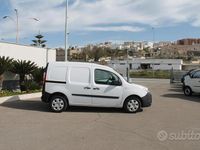 Usata Renault Kangoo Life 95 CV (69 kW) 2019 Bianco Monovolume