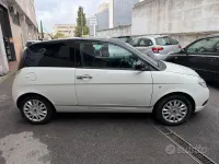 Usata Lancia Ypsilon 60 CV (44 kW) 2010 Bianco Utilitaria