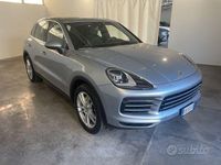 Usata Porsche Cayenne 462 CV (339 kW) 2019 Grigio SUV