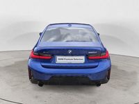 Begagnad BMW 320 M Sport 190 HK (139 kW) 2025 Blå Halvkombi