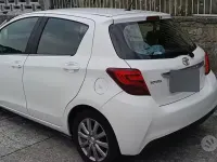 Usata Toyota Yaris 69 CV (50 kW) 2017 Bianco Berlina