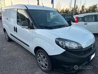Usata Fiat Doblò Lounge 120 CV (88 kW) 2019 Bianco Monovolume