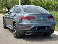 Usata Mercedes GLC300 Premium 245 CV (180 kW) 2022 Grigio Coupé