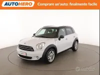 Usata Mini Cooper D Countryman Business 111 CV (81 kW) 2015 Bianco SUV