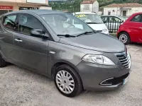 Usata Lancia Ypsilon Gold 69 CV (50 kW) 2013 Grigio Utilitaria