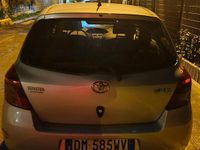 Usata Toyota Yaris 87 CV (63 kW) 2008 Grigio Berlina