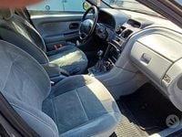 Usata Renault Laguna 64 CV (47 kW) 2000 Grigio Station wagon