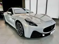 Usata Maserati Granturismo 489 CV (359 kW) 2023 Grigio cangiante fuoriserie Coupé