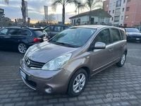 Usata Nissan Note Tekna 90 CV (66 kW) 2010 Marrone Utilitaria
