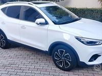 Usata MG ZS Luxury 111 CV (81 kW) 2023 Bianco SUV