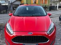 Usata Ford Fiesta Titanium 95 CV (69 kW) 2017 Rosso Berlina