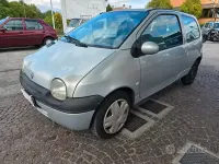 Usata Renault Twingo SE 58 CV (42 kW) 2004 Grigio Utilitaria