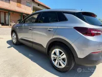 Usata Opel Grandland X Ultimate 131 CV (96 kW) 2020 Grigio SUV