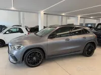Usata Mercedes GLA200 Premium 150 CV (110 kW) 2022 Grigio scuro SUV