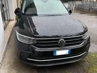 Usata VW Tiguan Life 150 CV (110 kW) 2021 Nero SUV