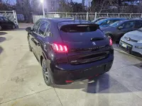 Usata Peugeot 208 Allure 102 CV (75 kW) 2022 Nero Utilitaria