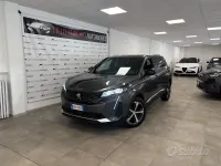 Usata Peugeot 5008 Allure 131 CV (96 kW) 2023 Grigio scuro SUV