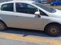 Usata Fiat Grande Punto 69 CV (50 kW) 2012 Bianco Utilitaria