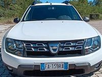 Usata Dacia Duster 110 CV (80 kW) 2015 Bianco SUV