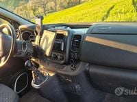 Usata Opel Vivaro 2015 Grigio Monovolume