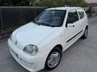 Usata Fiat 600 54 CV (39 kW) 2009 Bianco Utilitaria